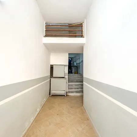 Azure Shores Apartment *