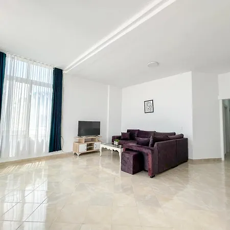 Azure Shores Apartment Golem (Tirana)
